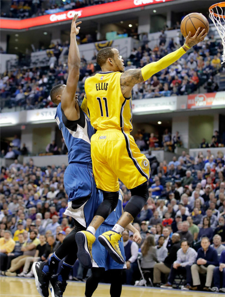 比赛中展现 比赛中展现